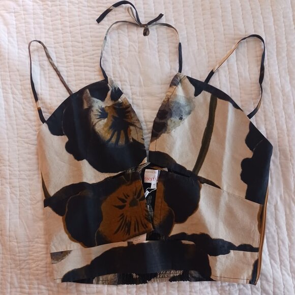 Floral Beige Summer Halter Top Desert Queen Medium - Picture 2 of 4